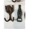 Image 5 : Fleur-de-Lis and Western Cast Iron Decor Group