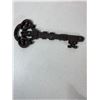Image 7 : Cast Iron Spurs, Key and Fleur-de-Lis Hook Group