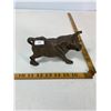 Image 1 : Cast Iron Bull Figure