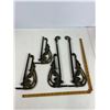 Image 2 : Set of Four Ornate Metal Shelf Brackets