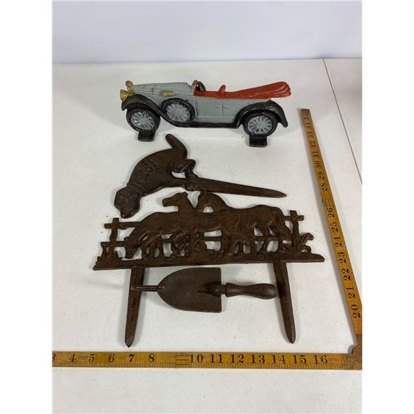 Cast Iron Car & Horse Decor Group