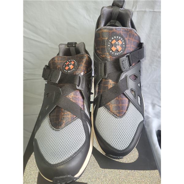 Brand New Nike Air Huarache 1-A