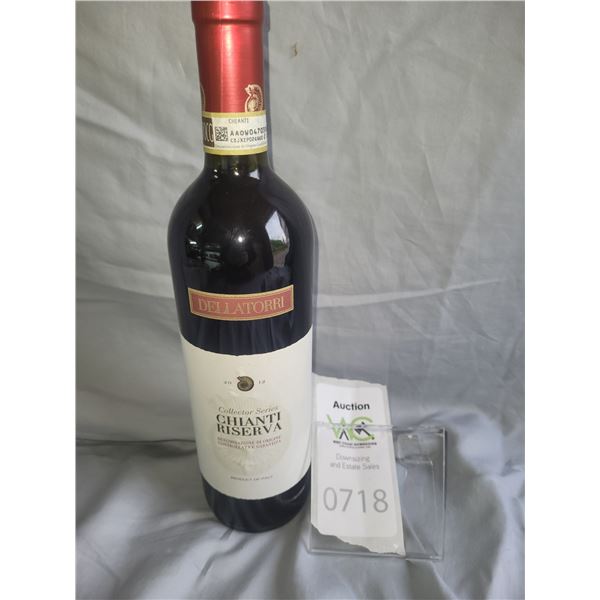 Unopened Dellatorri Chianti Riserve 2021 1-A