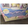 Image 3 : Child's Magnolia Mansion Doll House 4-B