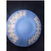 Image 9 : Royal Doulton & Wedgwood 1-A