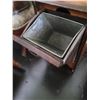 Image 4 : Antique Flour Bin 4-C