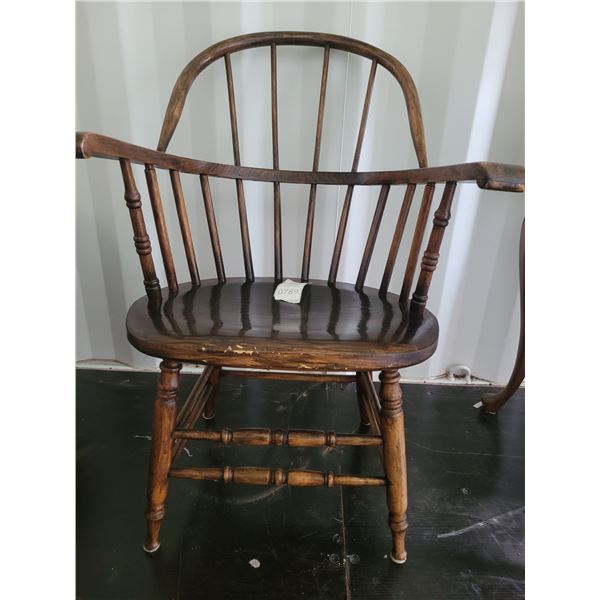Antique Windor Continuous Arm Chair 4-C