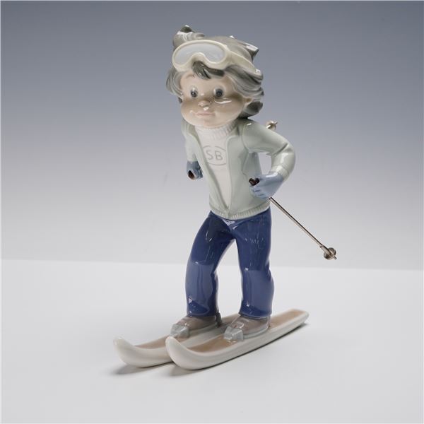 Lladro Porcelain Figurine, Sports Billy Skier 1005136