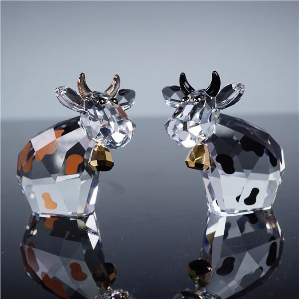 A Pair of Swarovski Lovlots Country Mos Crystal Figurines, 1056681
