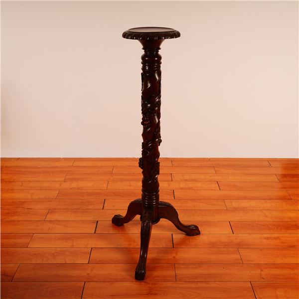 Early 20th Century Carved Mahogany Pedestal Stand with Grape and Leaf Motif