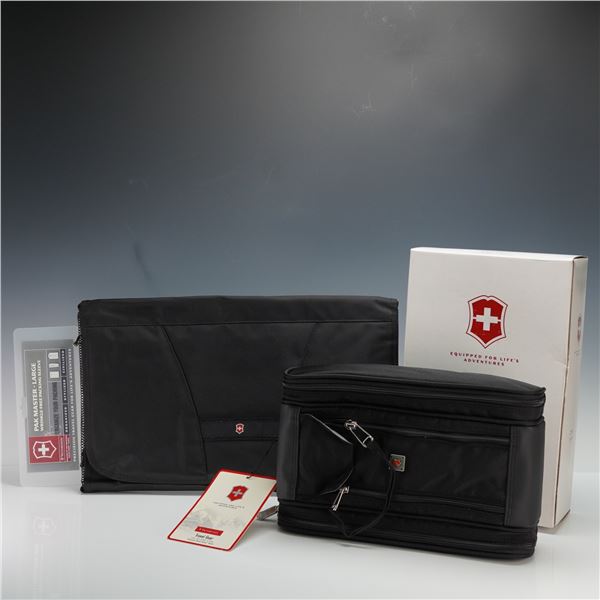 2pc Victorinox Swiss Army Large Pak Master and 3 Zip Travel Kit