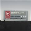 Image 5 : 2pc Victorinox Swiss Army Large Pak Master and 3 Zip Travel Kit