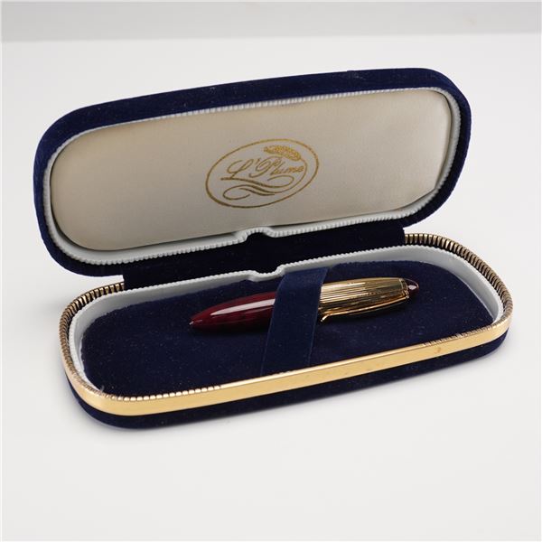 L'Plume Burgundy and Gold Pen with Case