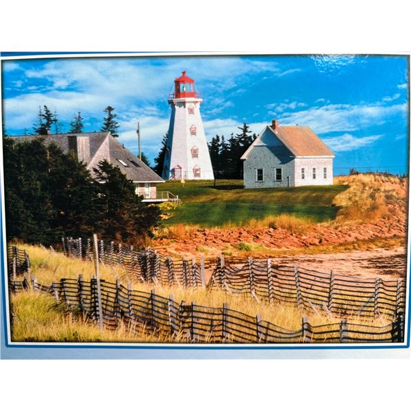 Wonderful World Puzzle With 500 Pieces Featuring Lighthouse Scene