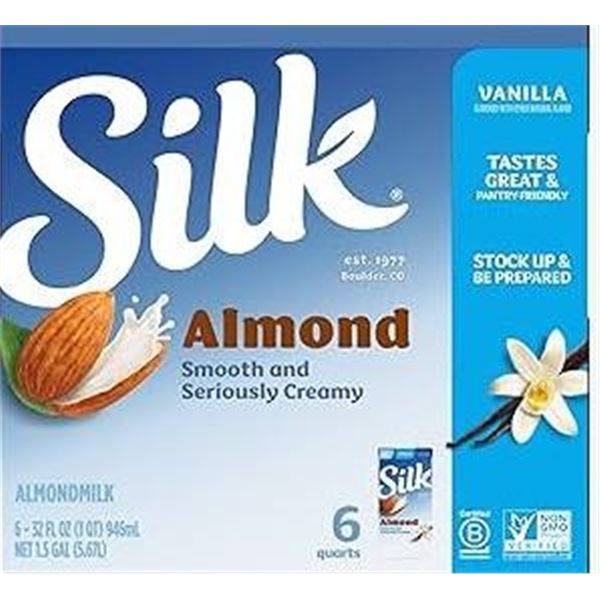 Silk Almond Vanilla Milk 12 x 236 mL With Paper Straws