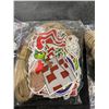 Image 4 : Lot of 7 Bundles – Christmas-Grinch Themed ornaments