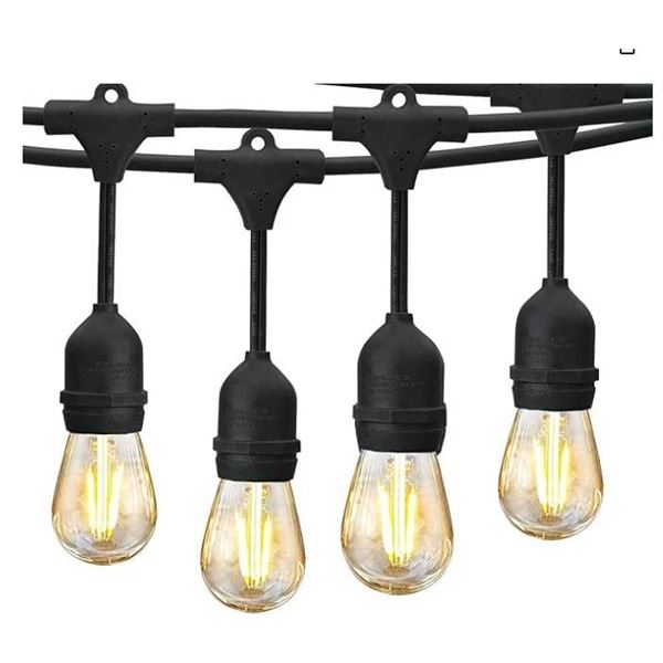 XD046S0WAL Outdoor Backyard String Lights with 25 Bulbs for Lighting Areas