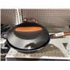 Image 2 : Sanho 12″ Nonstick Frying Pan with Lid and Wooden Handle