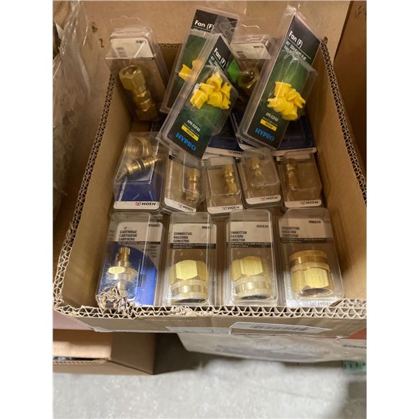 LOT OF ASSORTED Moen Connectors and Hypro Fan Spray Tips