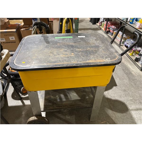 Parts Washer With Steel Tub and Hinged Lid