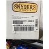 Image 3 : Snyder’s of Hanover Gluten Free Pretzel Sticks Honey Mustard & Onion 220g, Case of 12