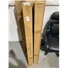 Image 2 : Lot of 2 String Light Poles, 9-ft, 2-Pack