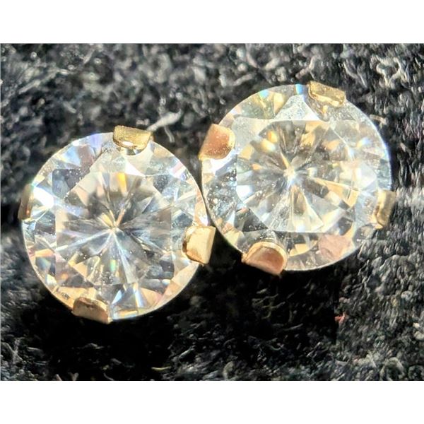$120 14K  Cz 4Mm Earrings