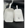 Image 3 : Lot of 2Miller Mfg. Co. 5-Pint White Plastic Scoops, Model 90WHITE