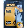 Image 3 : DeWALT DWHT10035L Folding Retractable Utility Knife With Blade Storage