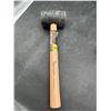 Image 1 : 16 oz Rubber Mallet with Wood Handle by Toolway