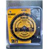 Image 1 : DEWALT 7-1/4 Inch 60T Ultra Fine Finish Circular Saw Blade DW3190