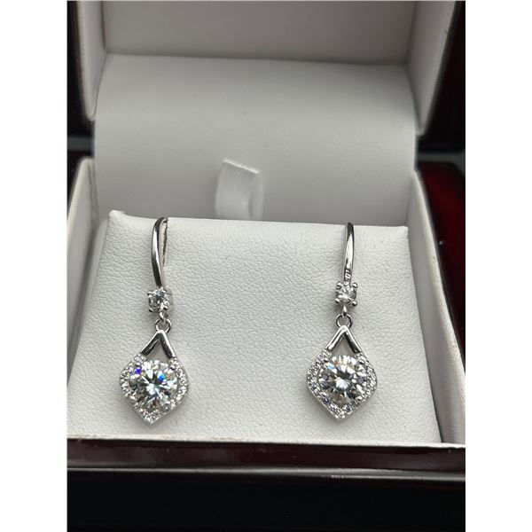 $1580 APPRAISED 2.0 CARAT TRIANGULAR .925 EARRING SET