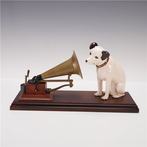 Royal Doulton Dog Figurine, His Masters Voice Nipper 1900 - 2000