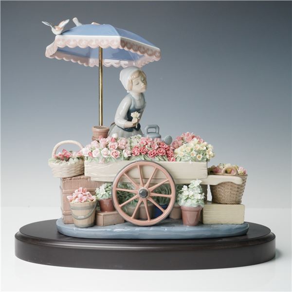 Lladro Porcelain Figurine and Base, Flowers of the Season 1001454