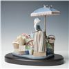 Image 3 : Lladro Porcelain Figurine and Base, Flowers of the Season 1001454