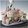 Image 4 : Lladro Porcelain Figurine and Base, Flowers of the Season 1001454