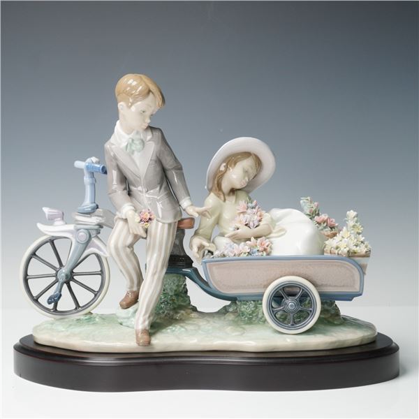 Lladro Porcelain Figurine with Base, Country Ride 1005958