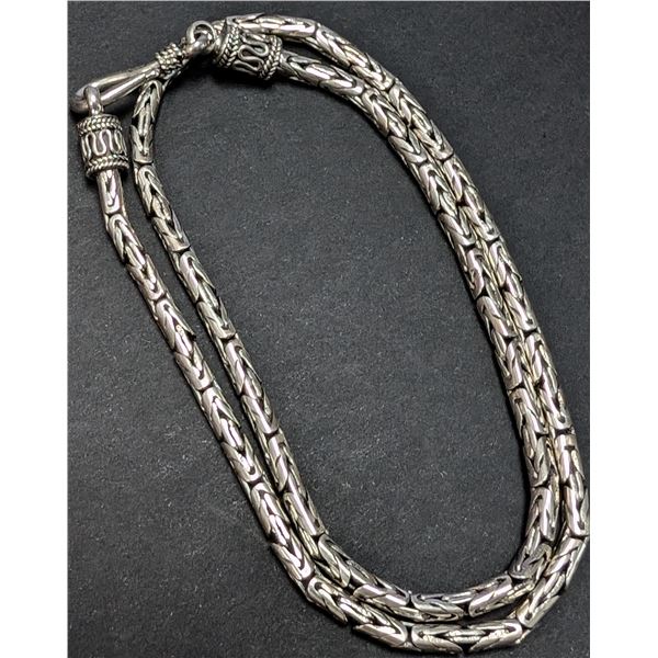 $330, SILVER(23.94g),  CHAIN 16", retail value $330
