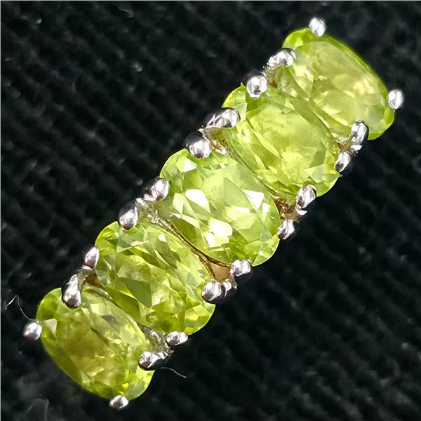 Gold plated Silver Peridot(2.45ct) Ring