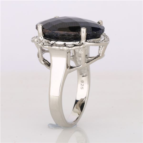 $150 stamped 925 7.40g, 14.50ct dyed sapphire & white topaz ring