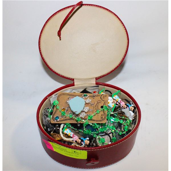 ESTATE COSTUME JEWERLRY FOR CRAFTING