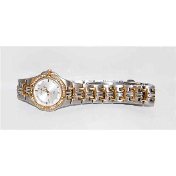 WOMENS PULSAR WATCH GOLD CRYSTAL COLLECTION