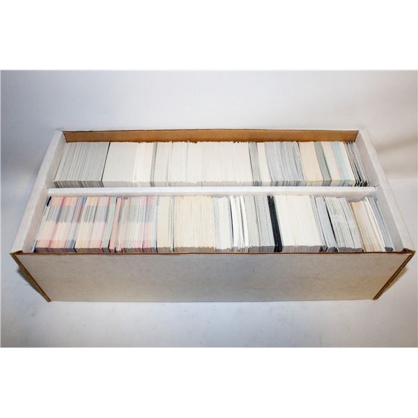 BOX WITH HOCKEY CARDS (1300+)