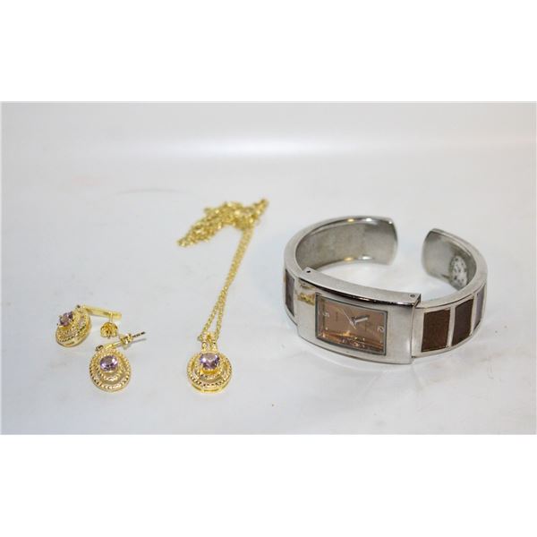 ESTATE JEWELRY: CHAIN EARRING SET W/LOUIS ARDEN