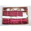 Image 1 : CHRISTMAS BURGUNDY & CREAM LINENS RUNNERS