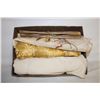 Image 1 : CHRISTMAS GOLD & CREAM LINENS RUNNERS &