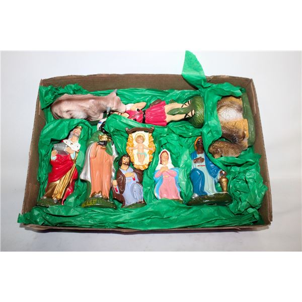 NATIVITY CERAMIC SET, 9 PIECES