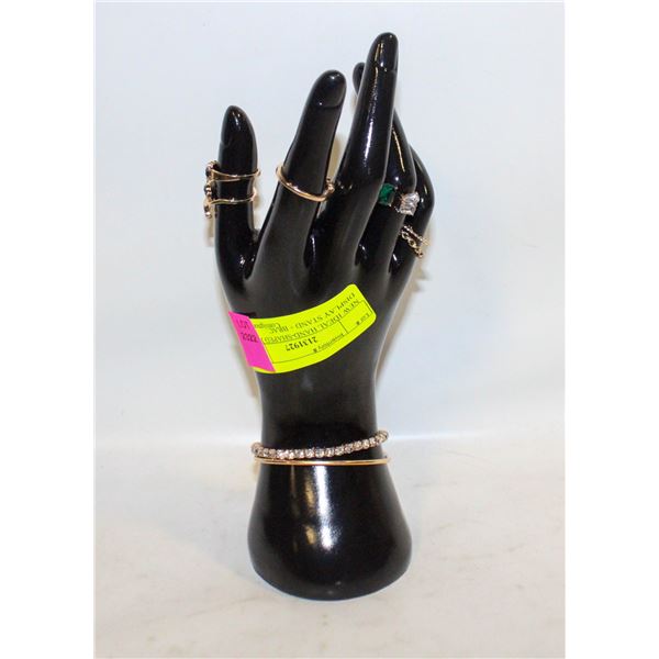 NEW IDEAL HAND-SHAPED JEWELRY DISPLAY STAND + BRAC