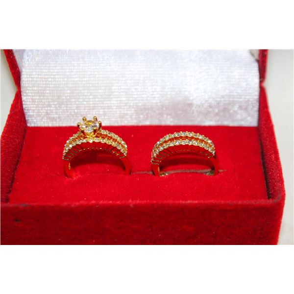 NEW GOLD TONE  2PCS/SET RING SET SZ8