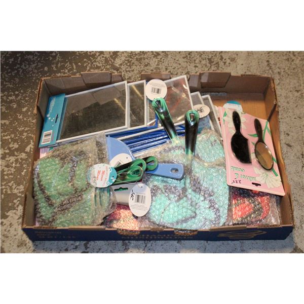 FLAT OF NEW OLDSTOCK MIRRORS AND COMBS